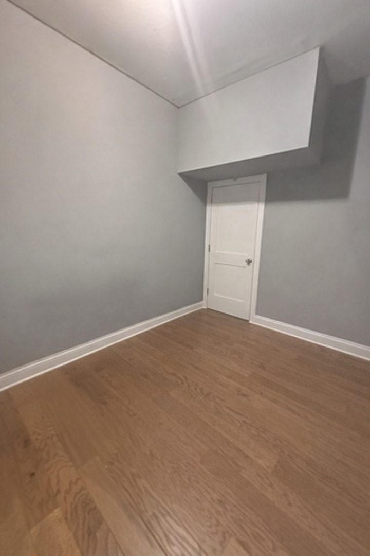 5320 S Carpenter Street, Chicago, IL 60609