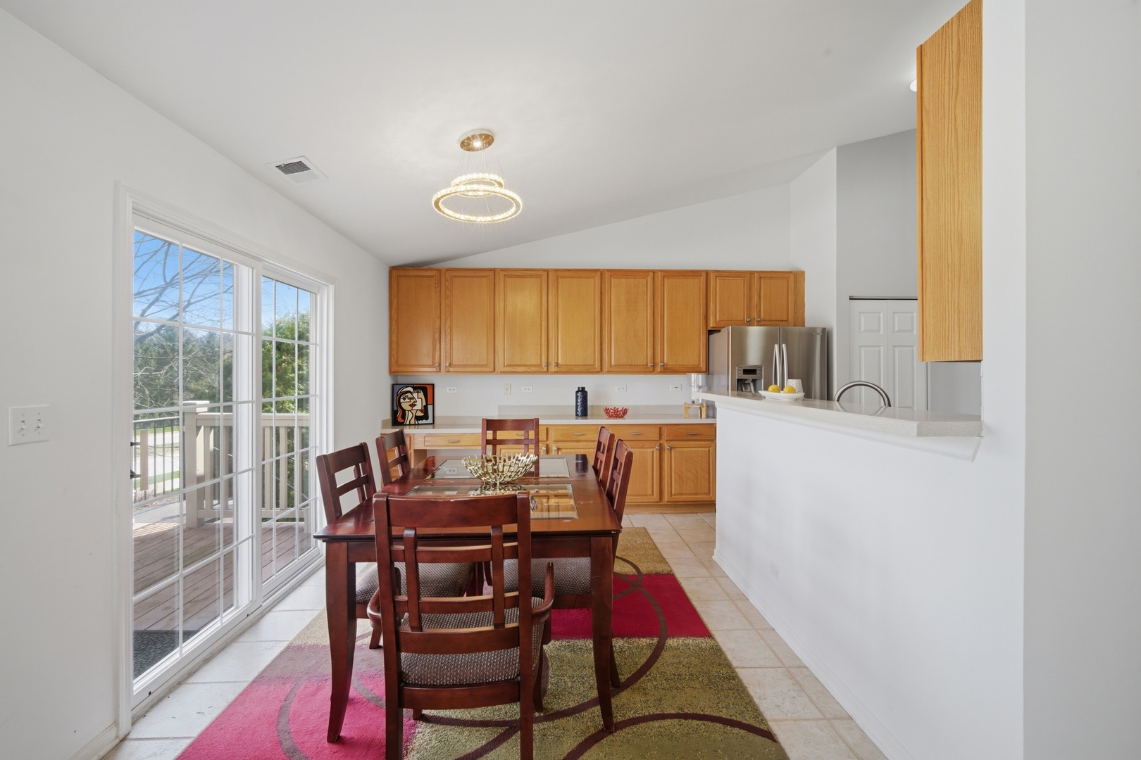 564 Harvey Lake Drive, Vernon Hills, IL 60061