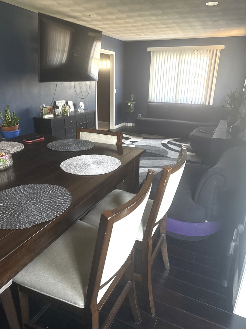 1623 Greenwood Avenue, Rockford, IL 61107