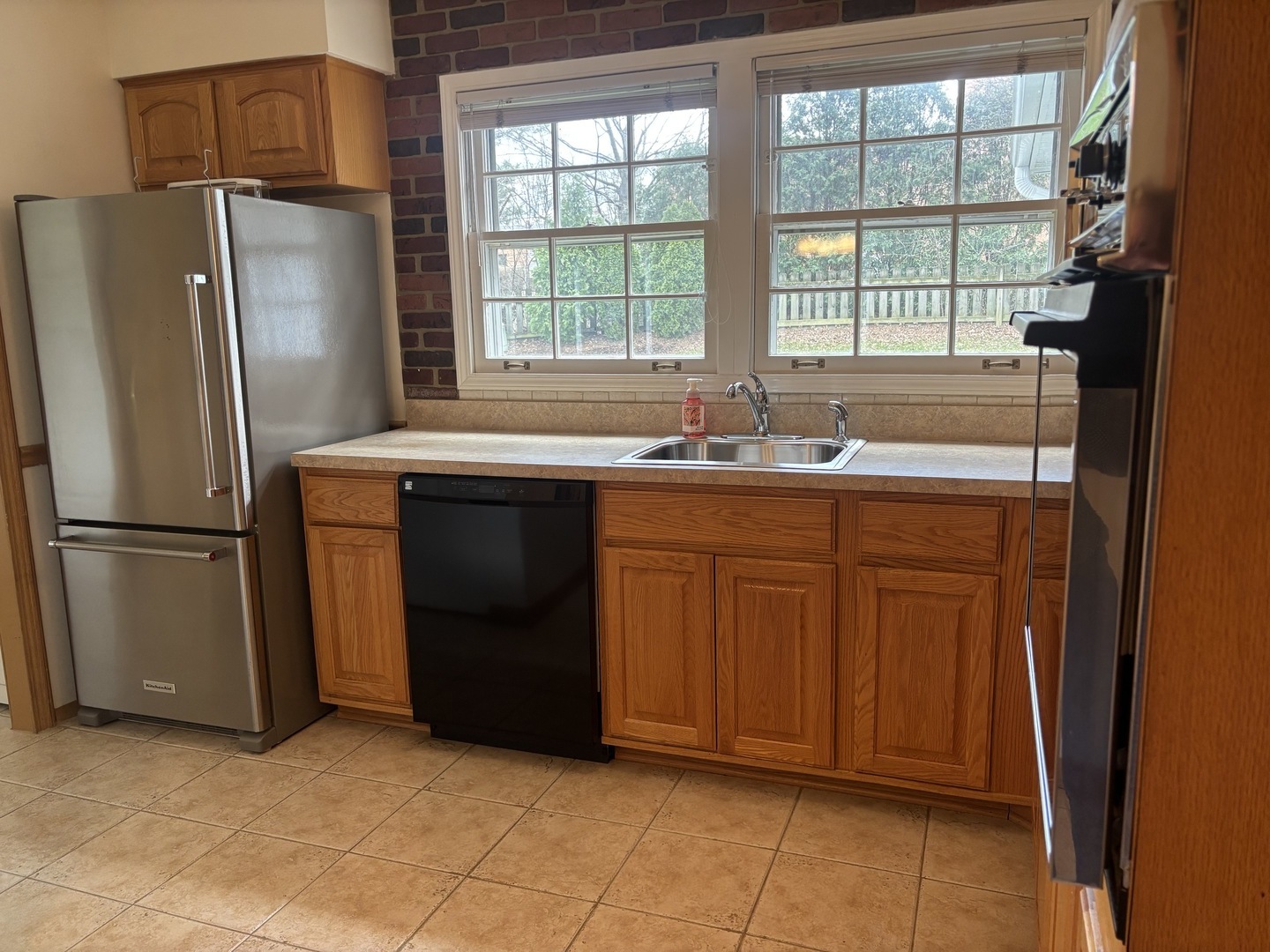 1621 Portsmouth Lane, Schaumburg, IL 60194