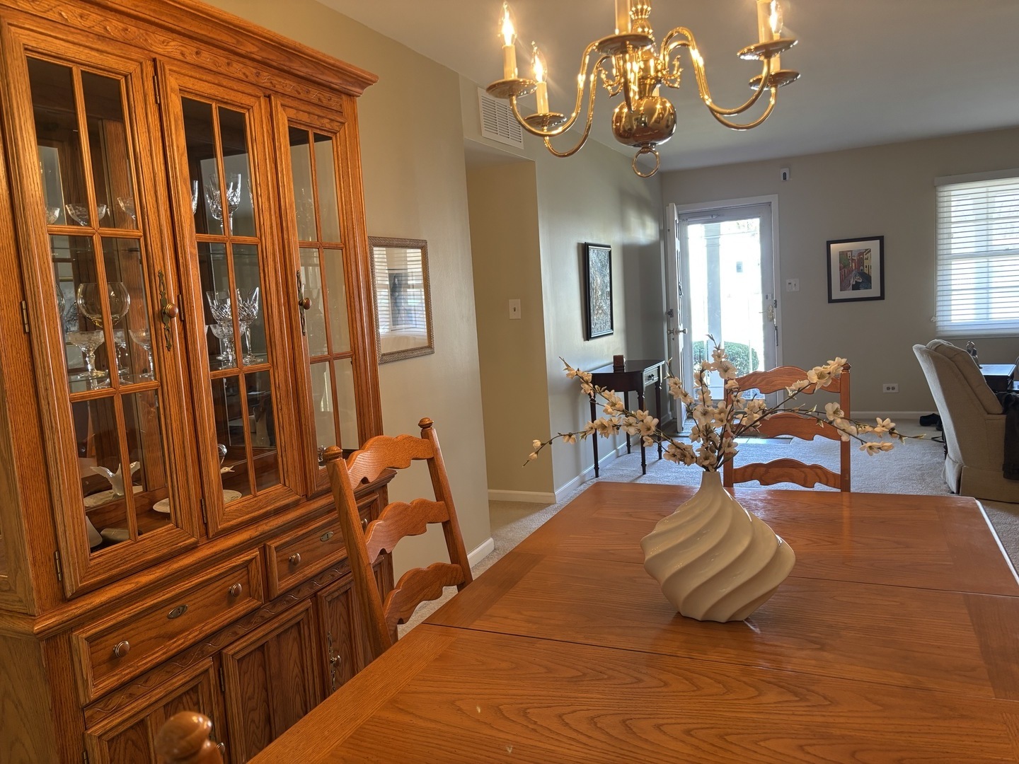 1621 Portsmouth Lane, Schaumburg, IL 60194