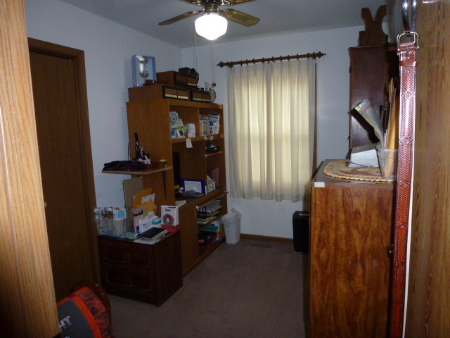 3 Deerefield Court, Clinton, IL 61727