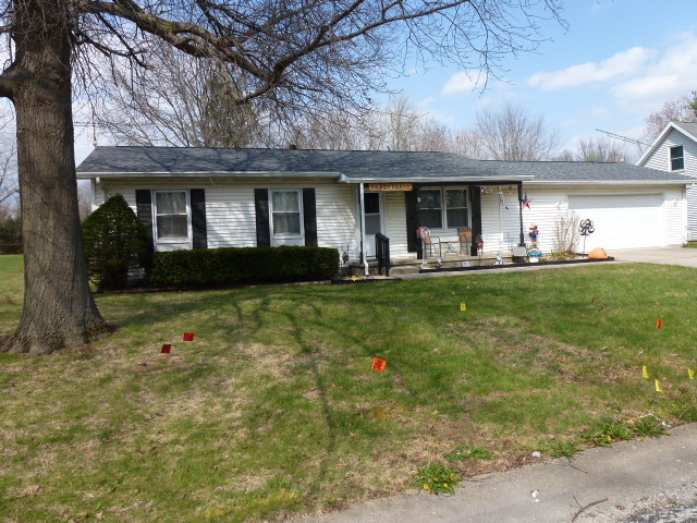 3 Deerefield Court, Clinton, IL 61727