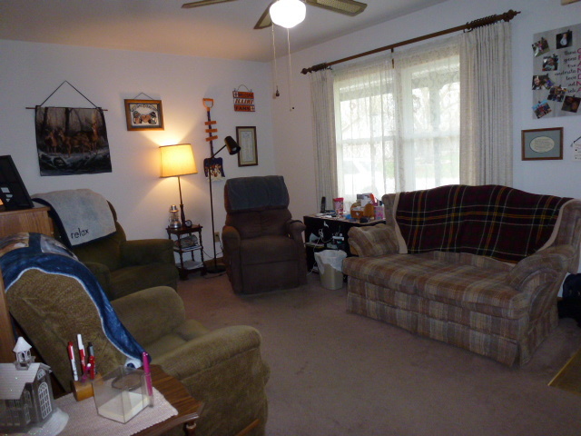 3 Deerefield Court, Clinton, IL 61727