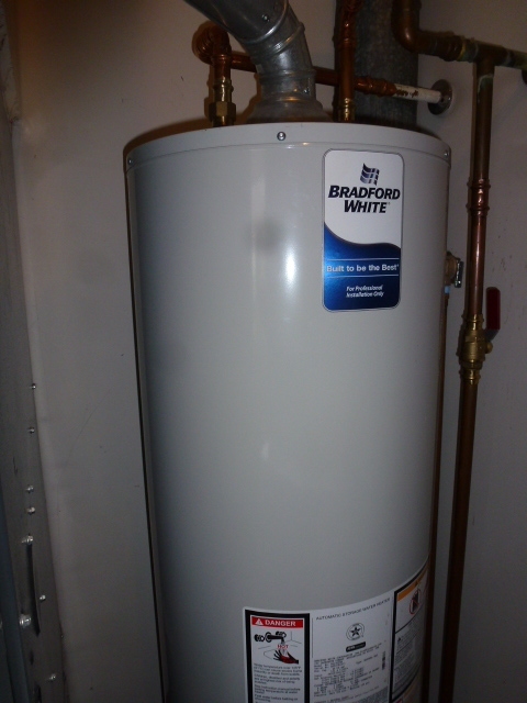 3 Deerefield Court, Clinton, IL 61727