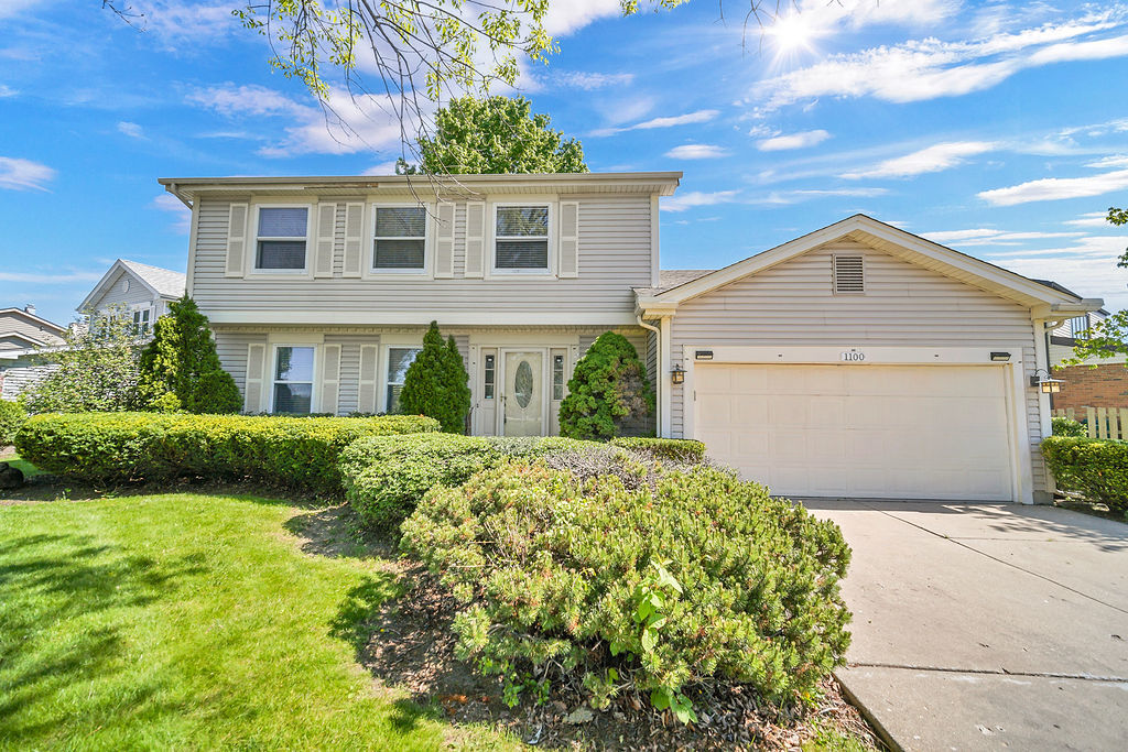 1100 LOCKWOOD Drive, Buffalo Grove, IL 60089