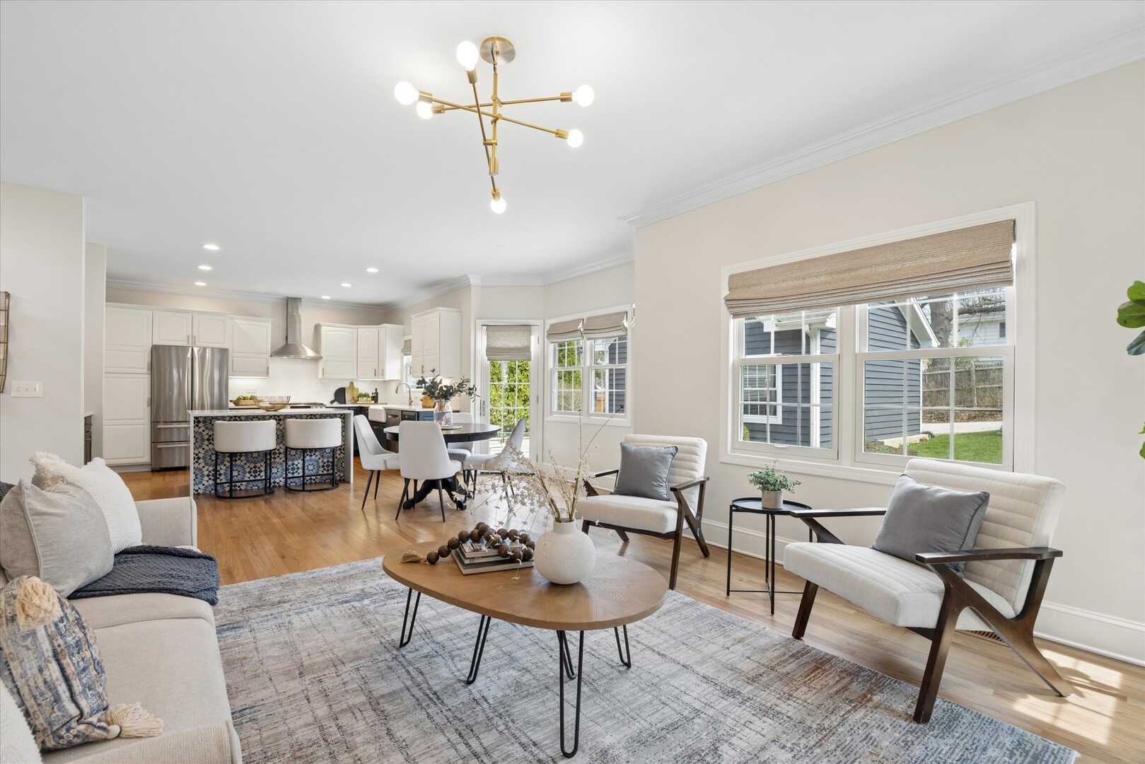 409 S BODIN Street, Hinsdale, IL 60521