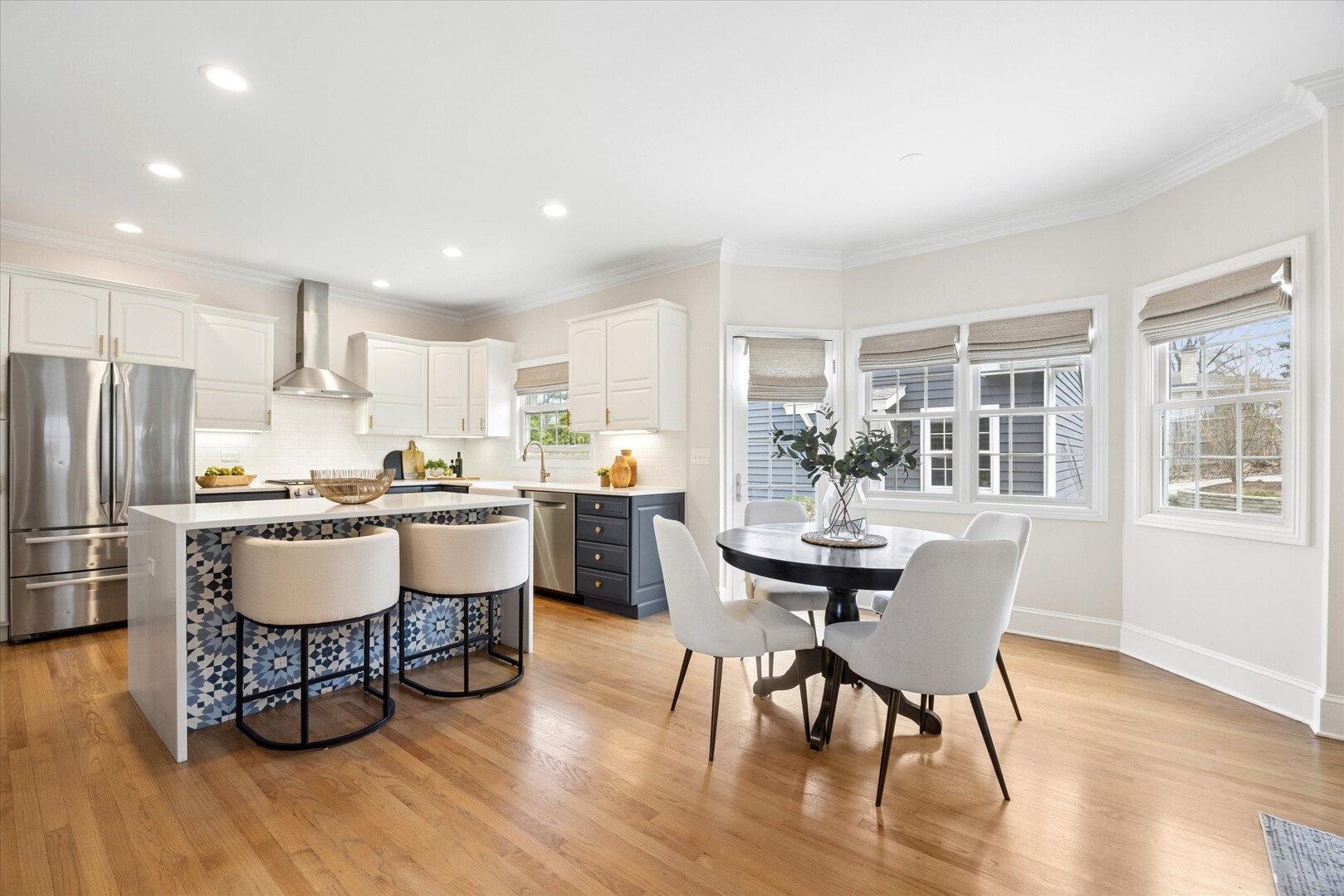 409 S BODIN Street, Hinsdale, IL 60521