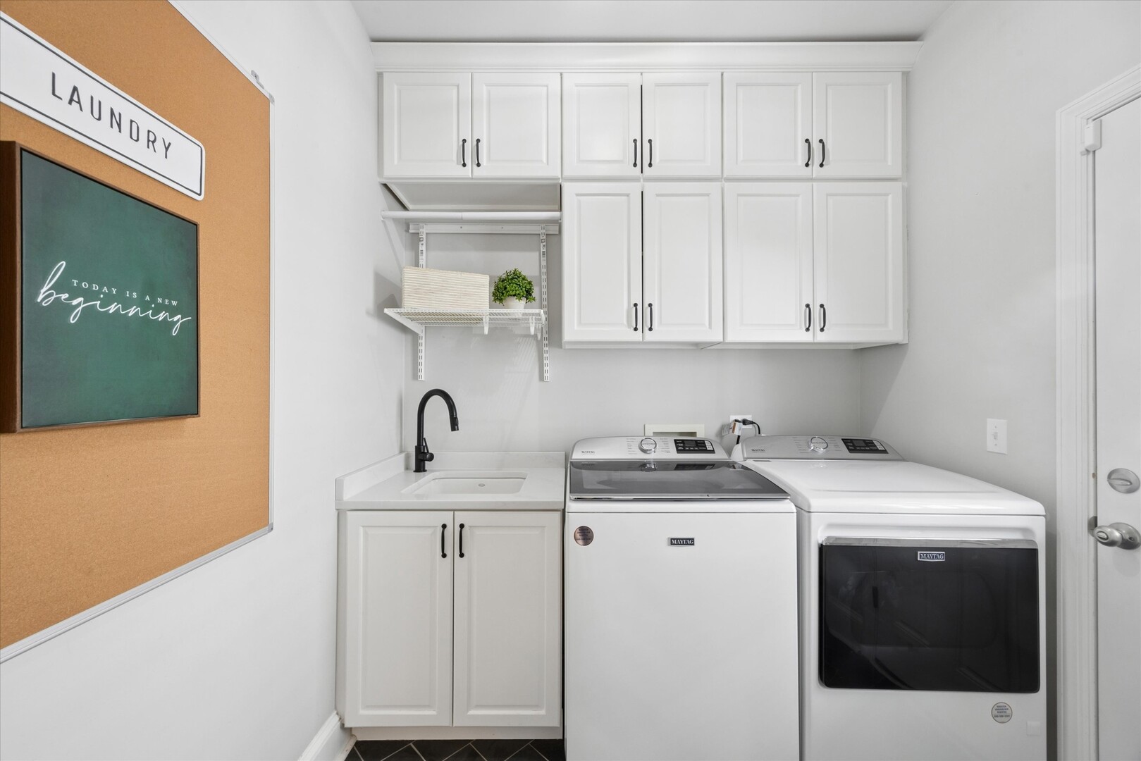 409 S BODIN Street, Hinsdale, IL 60521