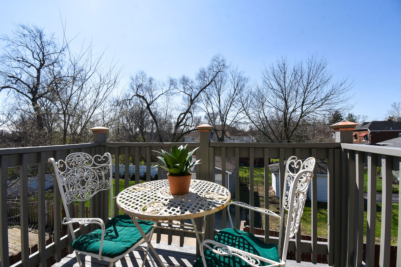 349 Blackhawk Road, Riverside, IL 60546