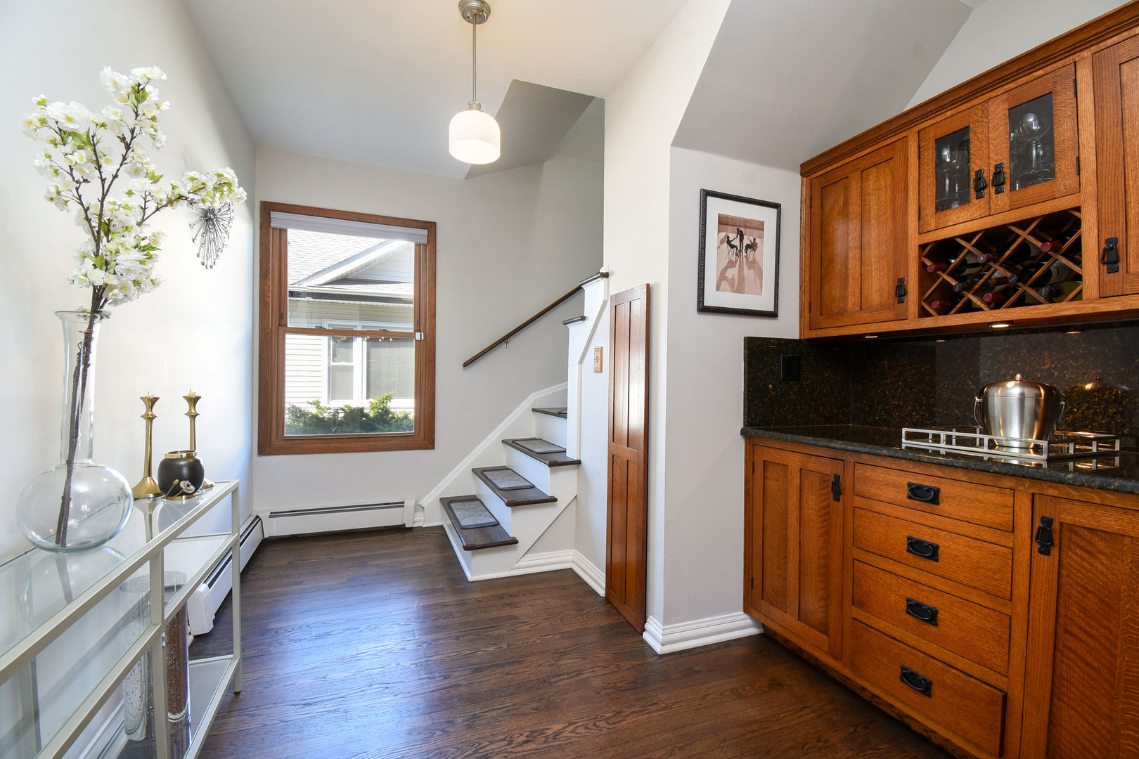 349 Blackhawk Road, Riverside, IL 60546