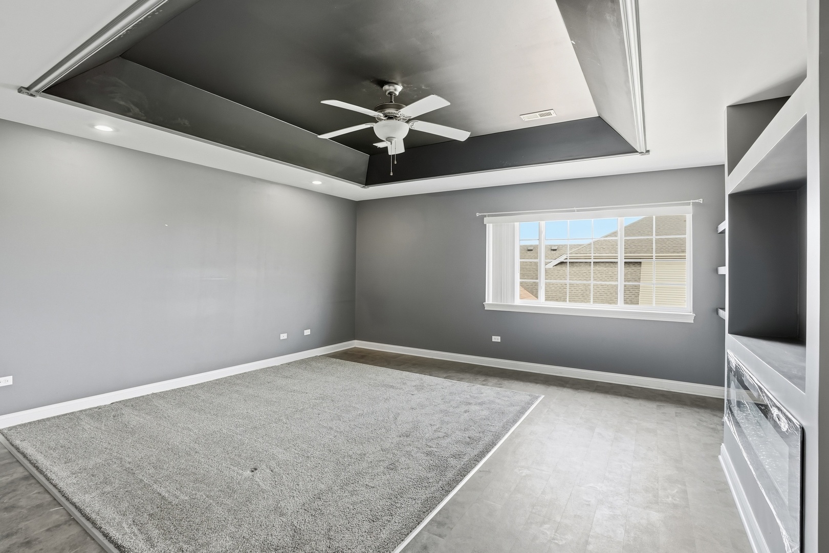 2247 S Robin Lane, Lynwood, IL 60411