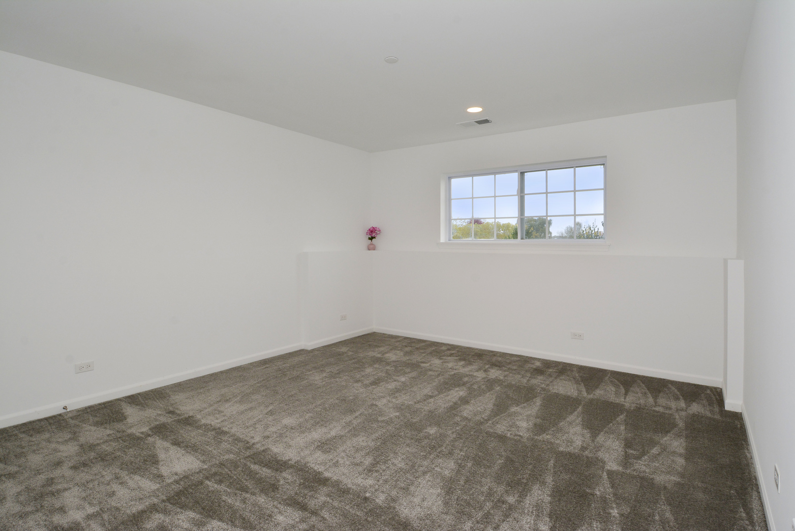 309 Timberleaf Circle, Roselle, IL 60172