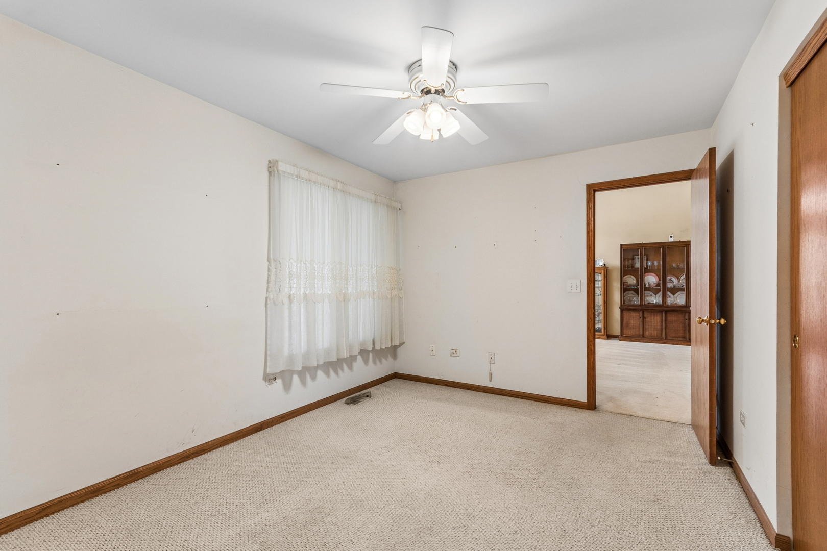 1921 Baldwin Way, Bolingbrook, IL 60490