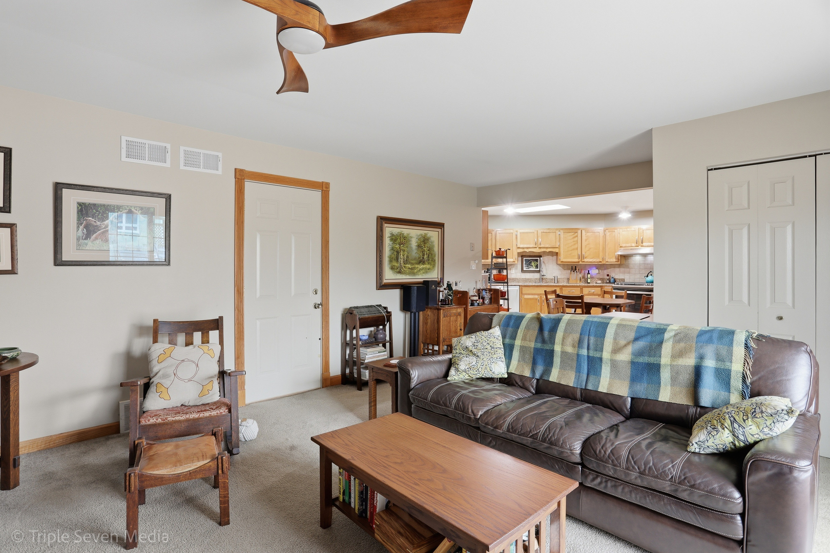 15417 Maple Court, Oak Forest, IL 60452