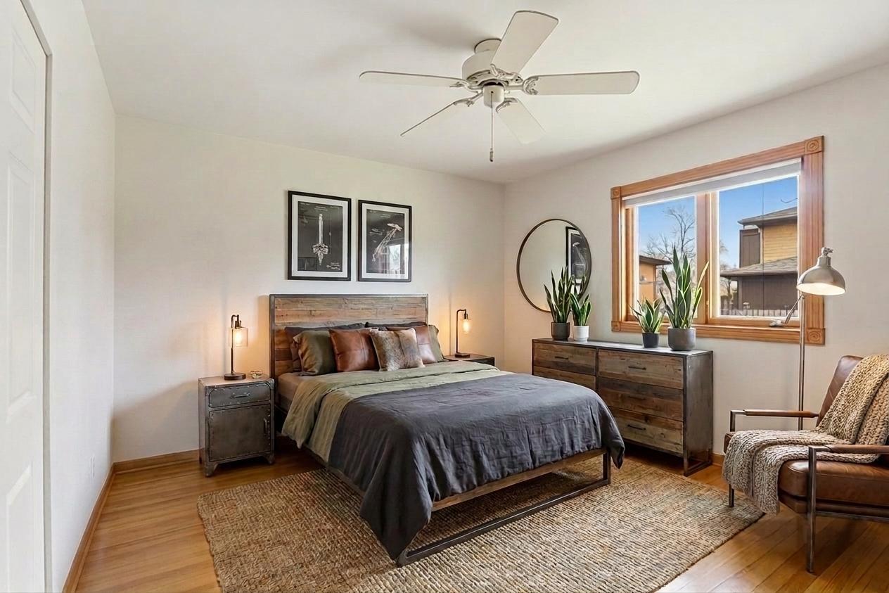 15417 Maple Court, Oak Forest, IL 60452