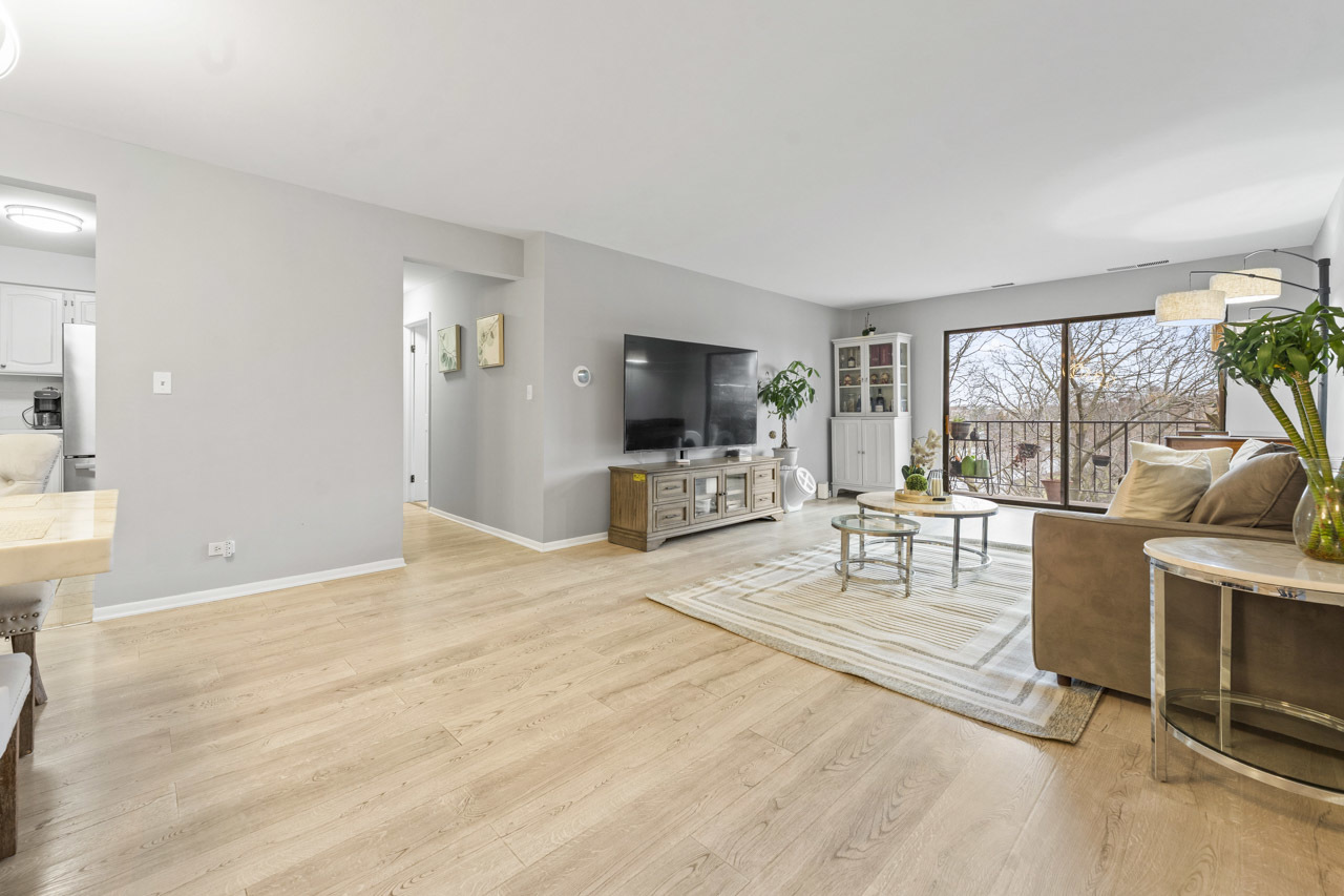 2150 Valencia Drive #314A, Northbrook, IL 60062