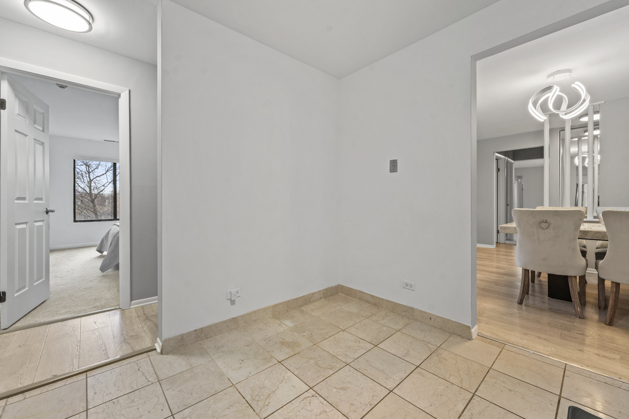 2150 Valencia Drive #314A, Northbrook, IL 60062