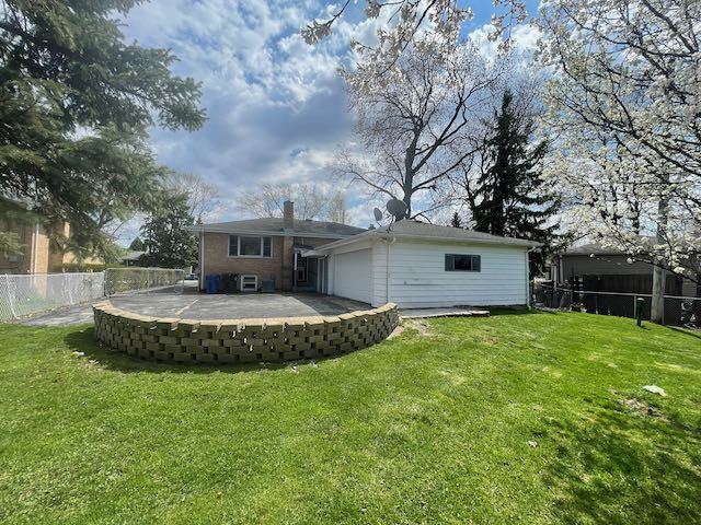 8574 W 73rd Place, Justice, IL 60458