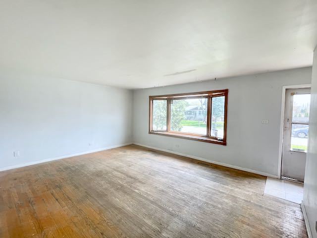 8574 W 73rd Place, Justice, IL 60458