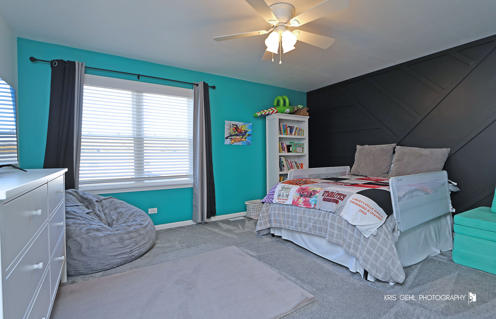 415 Kingsport Drive, Gurnee, IL 60031