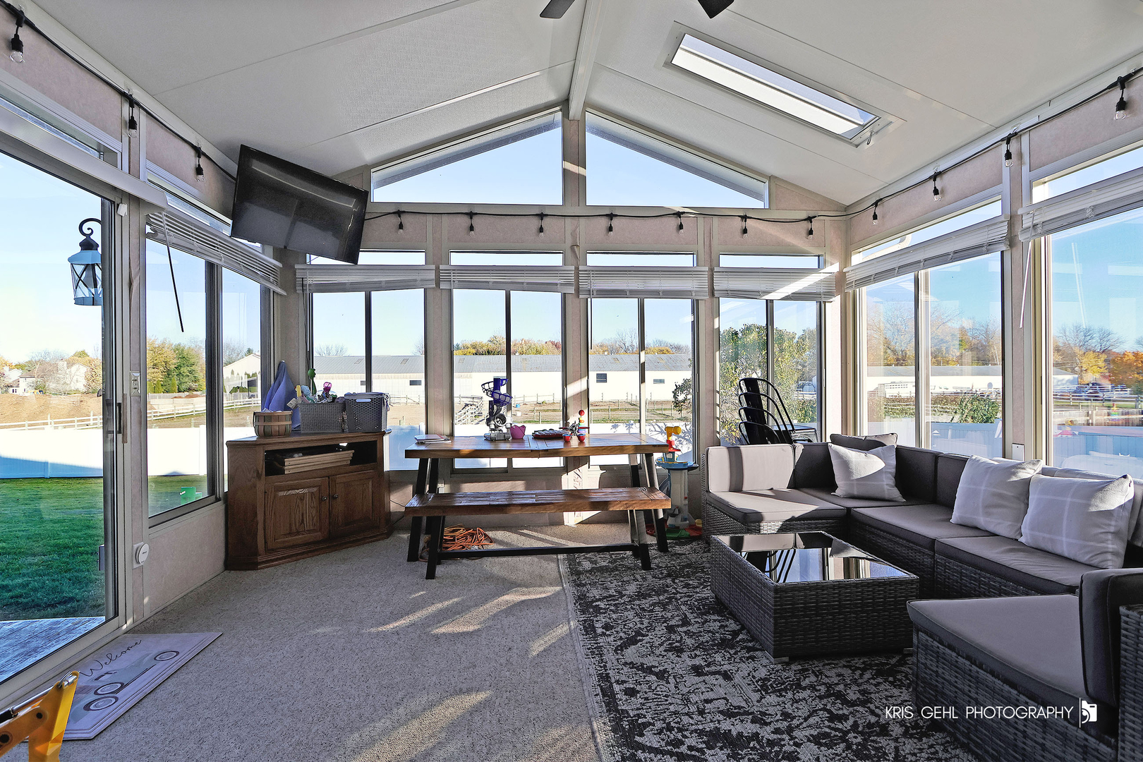 415 Kingsport Drive, Gurnee, IL 60031