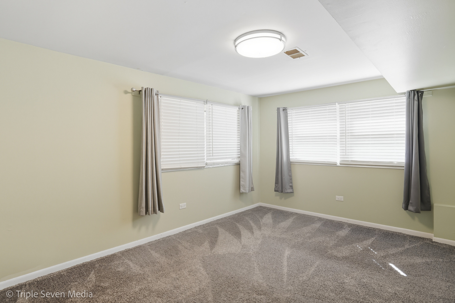 11307 German Church Road, Willow Springs, IL 60480