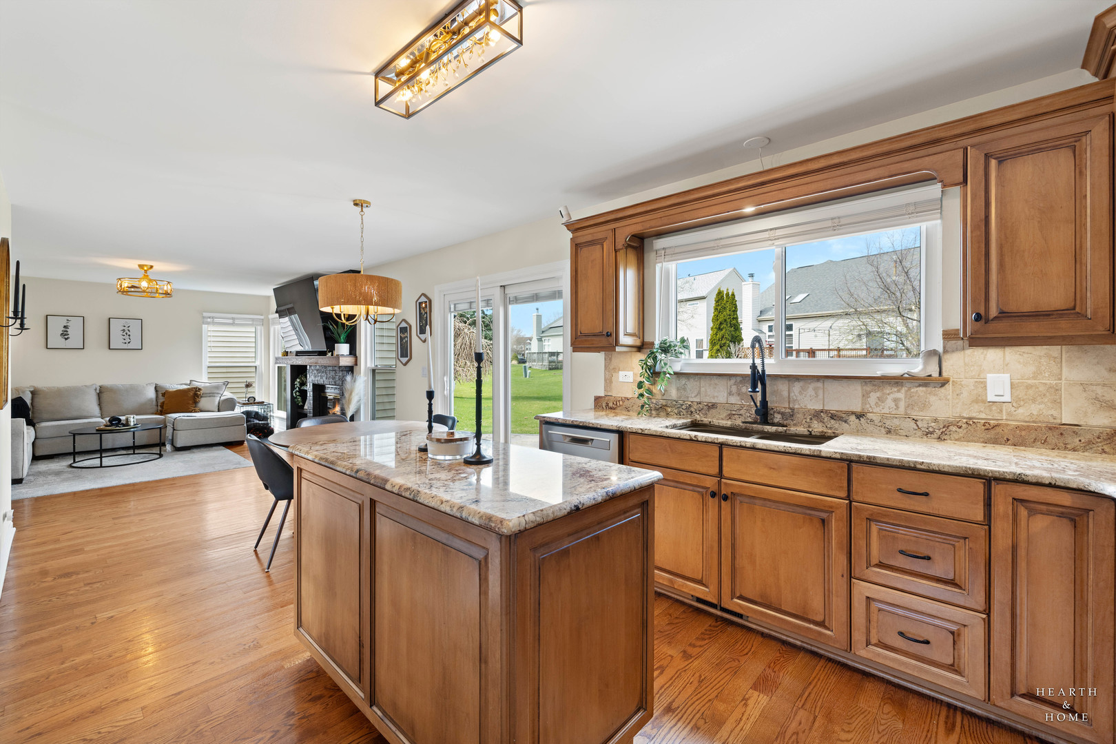 5515 Chancery Way, Lake In The Hills, IL 60156