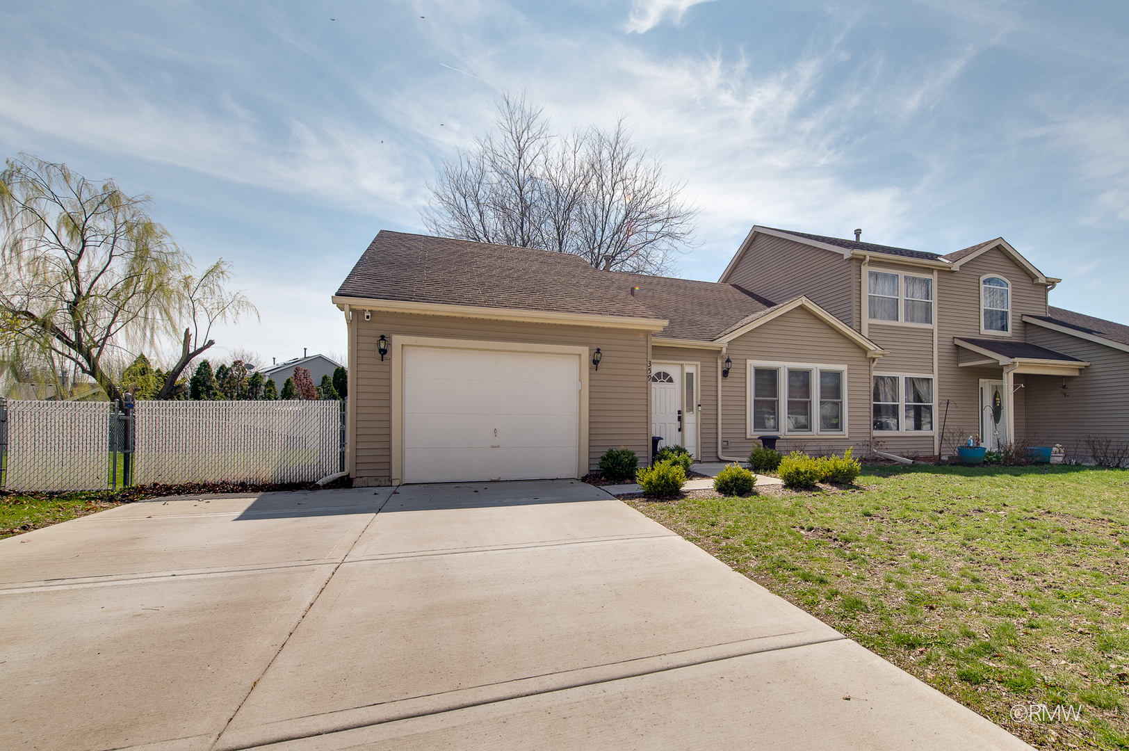 359 Chaparral Circle, Elgin, IL 60120