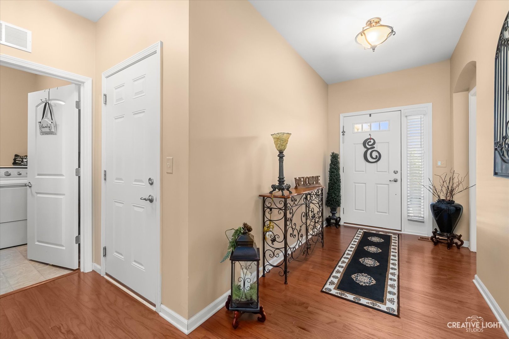 4071 Chesapeake Lane, Naperville, IL 60564