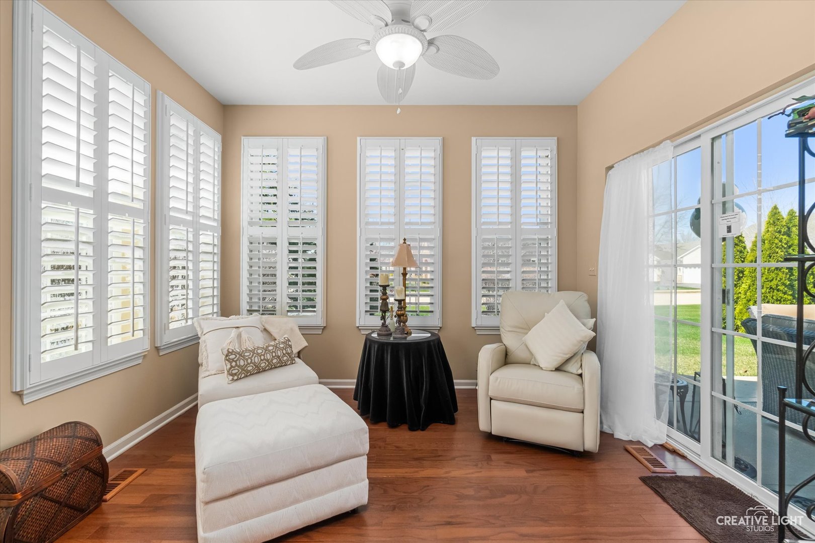 4071 Chesapeake Lane, Naperville, IL 60564