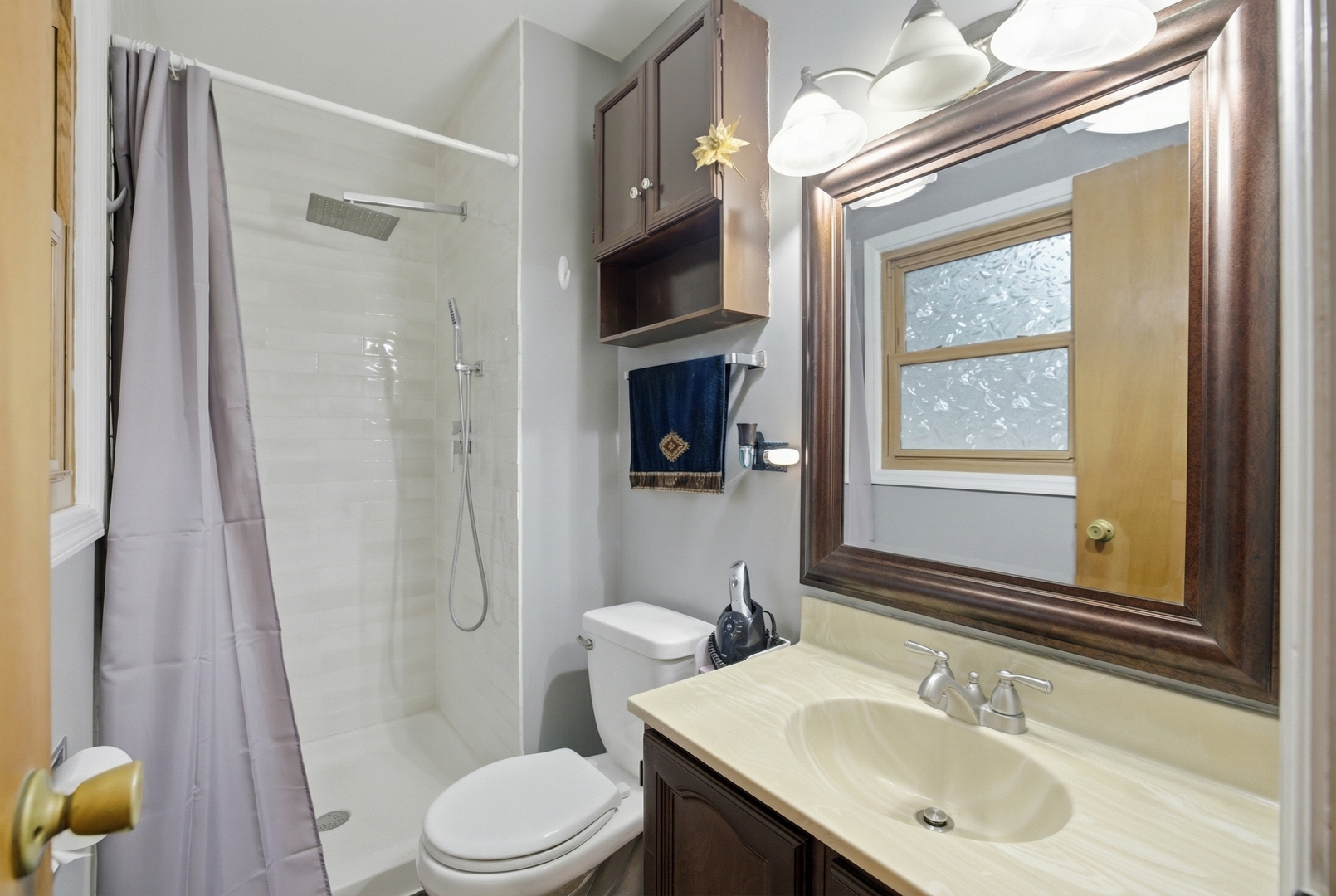 201 W Streamwood Boulevard, Streamwood, IL 60107