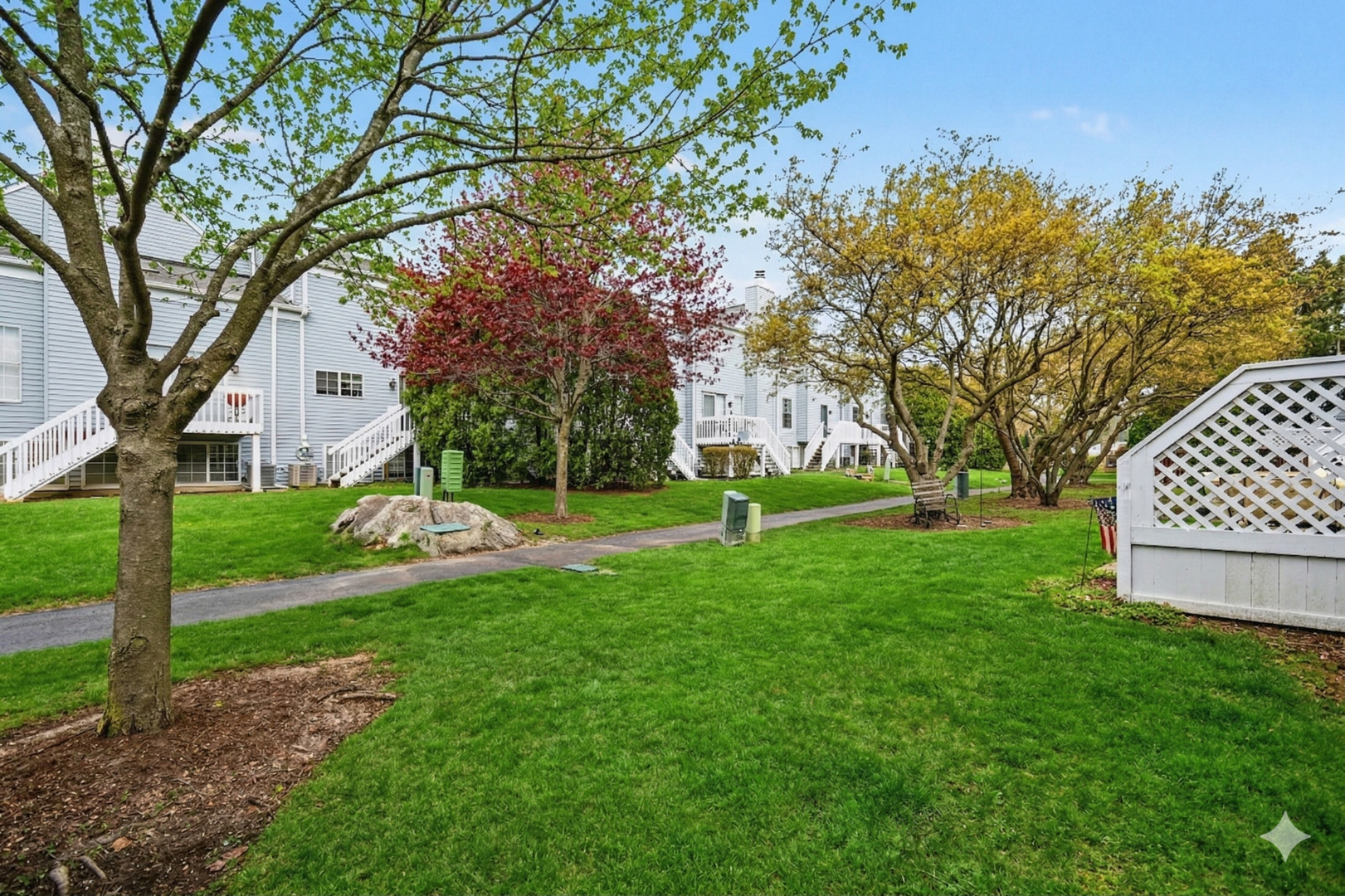 202 Shadybrook Lane, Aurora, IL 60504