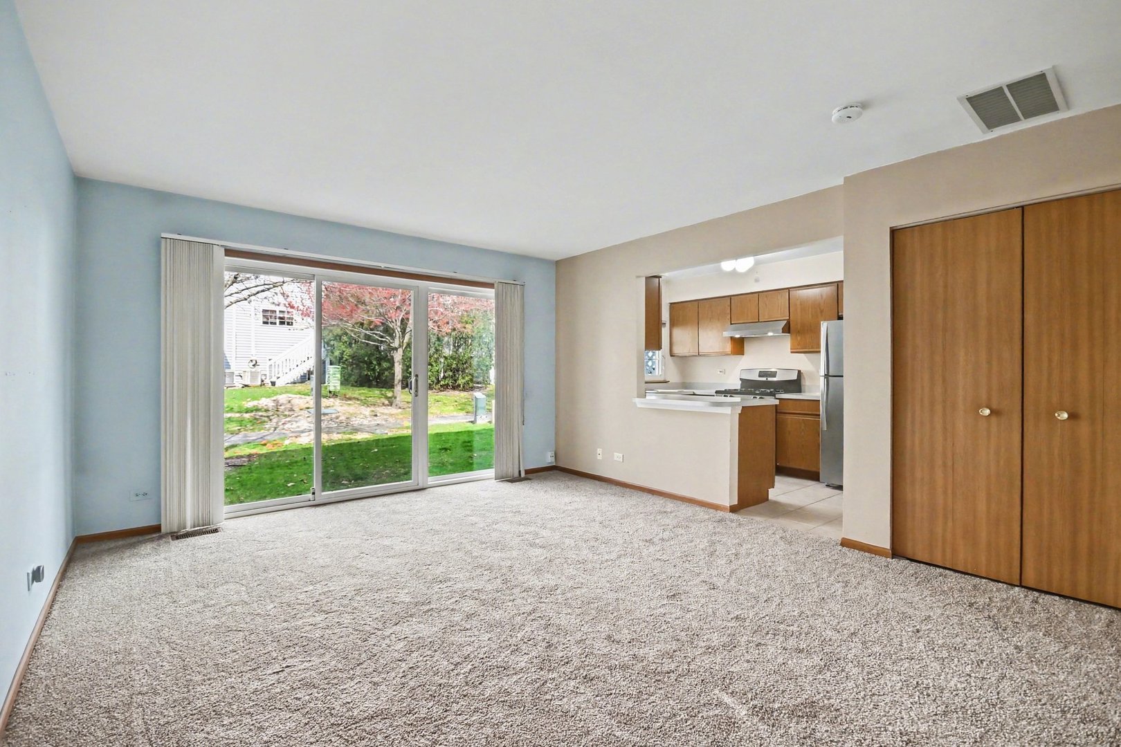 202 Shadybrook Lane, Aurora, IL 60504