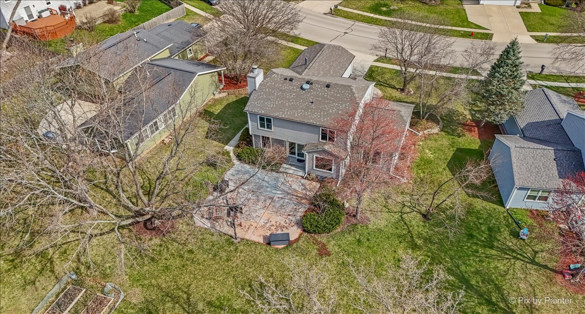 4917 W Glenbrook Trail, McHenry, IL 60050