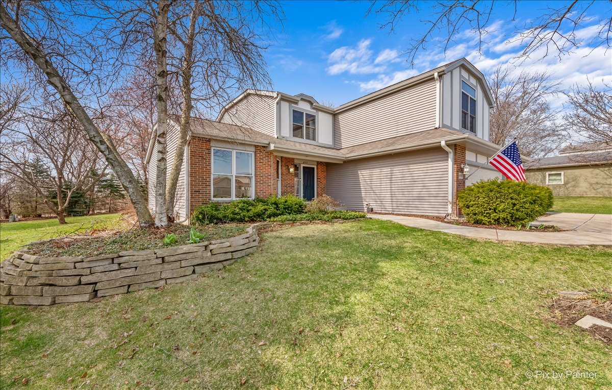 4917 W Glenbrook Trail, McHenry, IL 60050