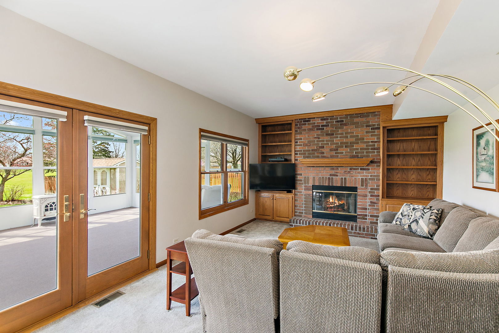 160 Brentwood Trail, Elgin, IL 60120