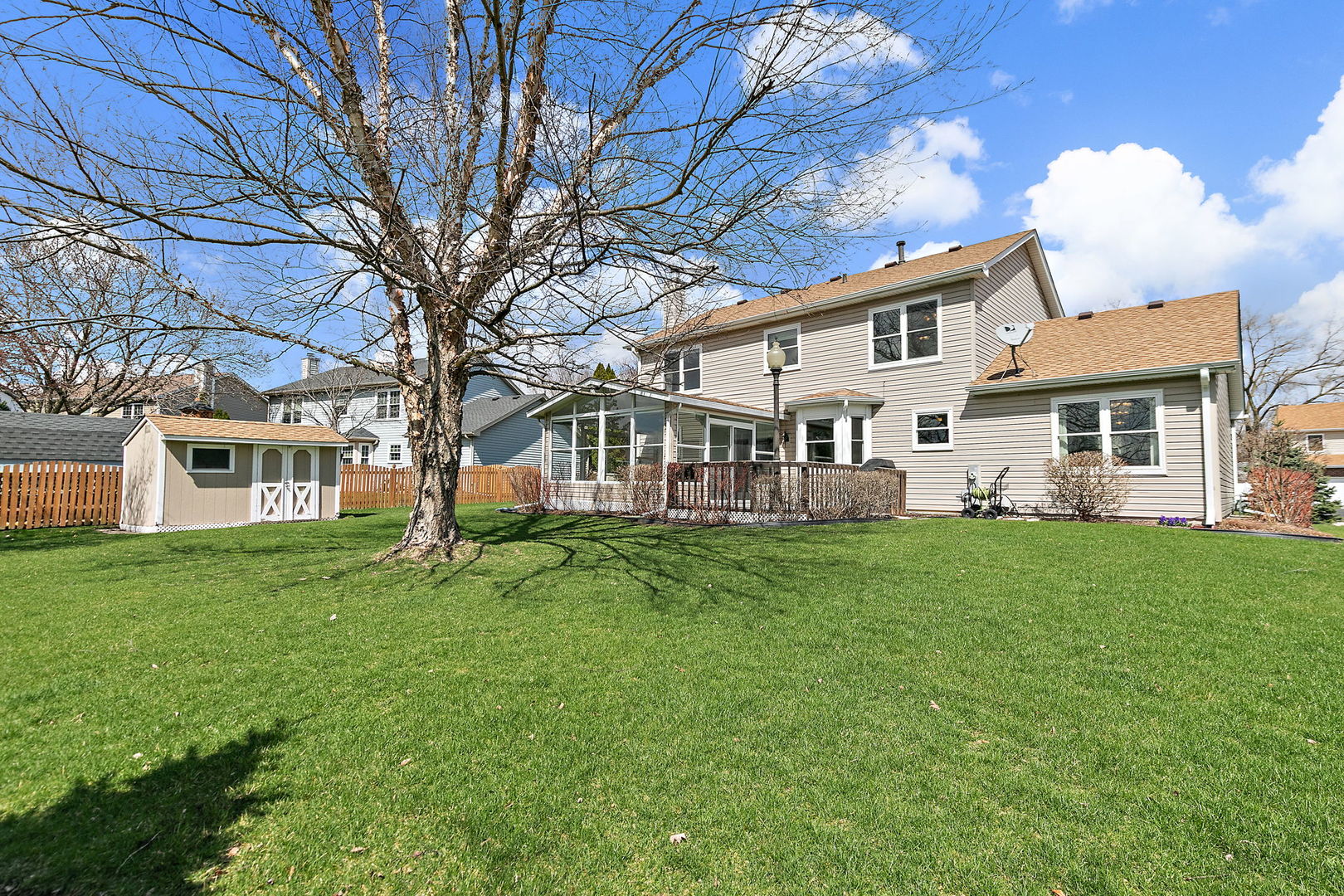 160 Brentwood Trail, Elgin, IL 60120