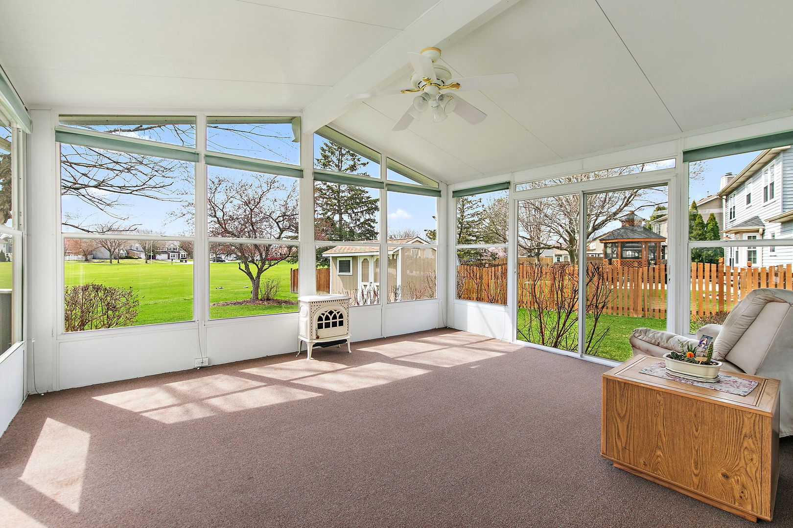 160 Brentwood Trail, Elgin, IL 60120