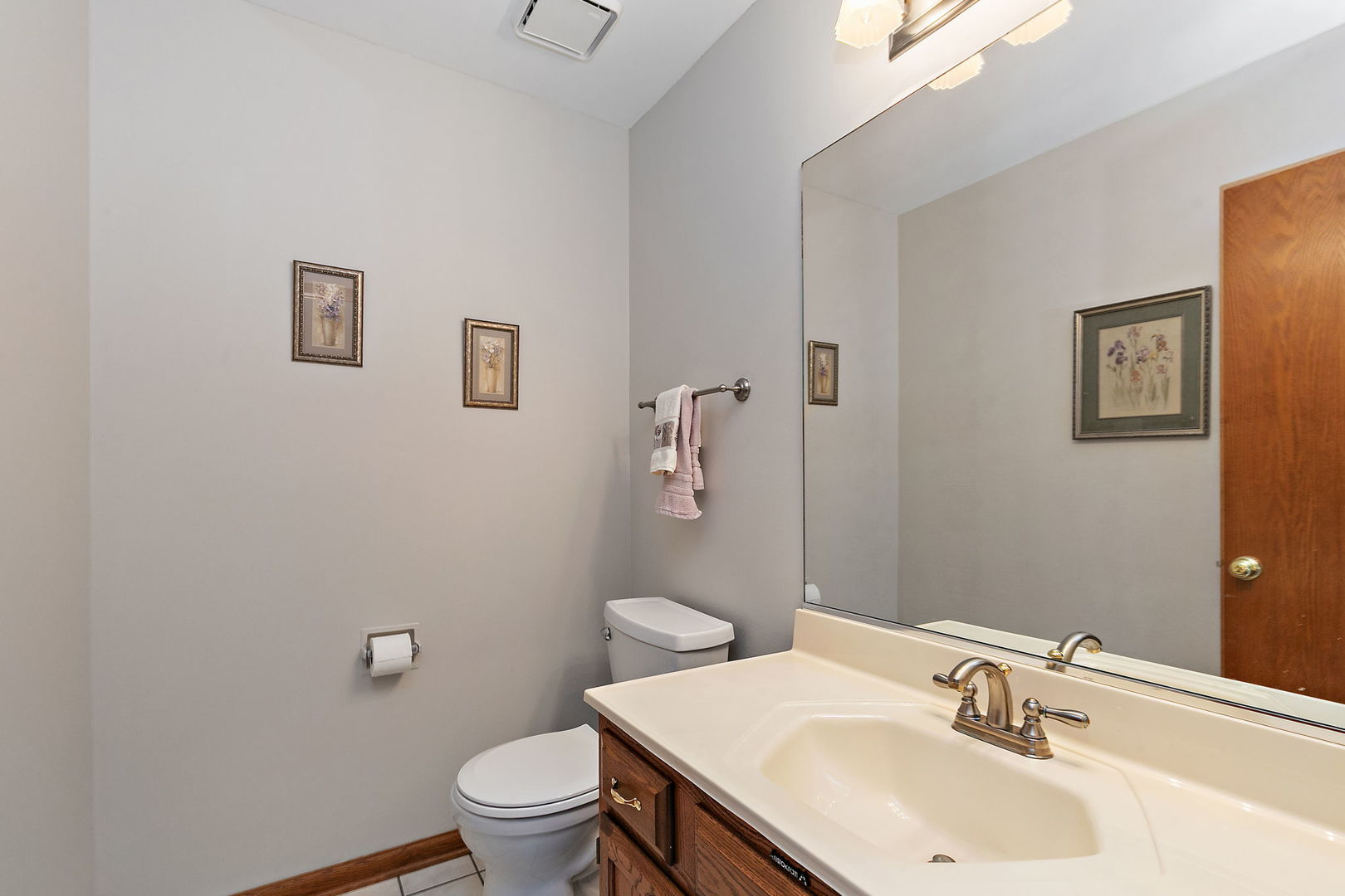 160 Brentwood Trail, Elgin, IL 60120