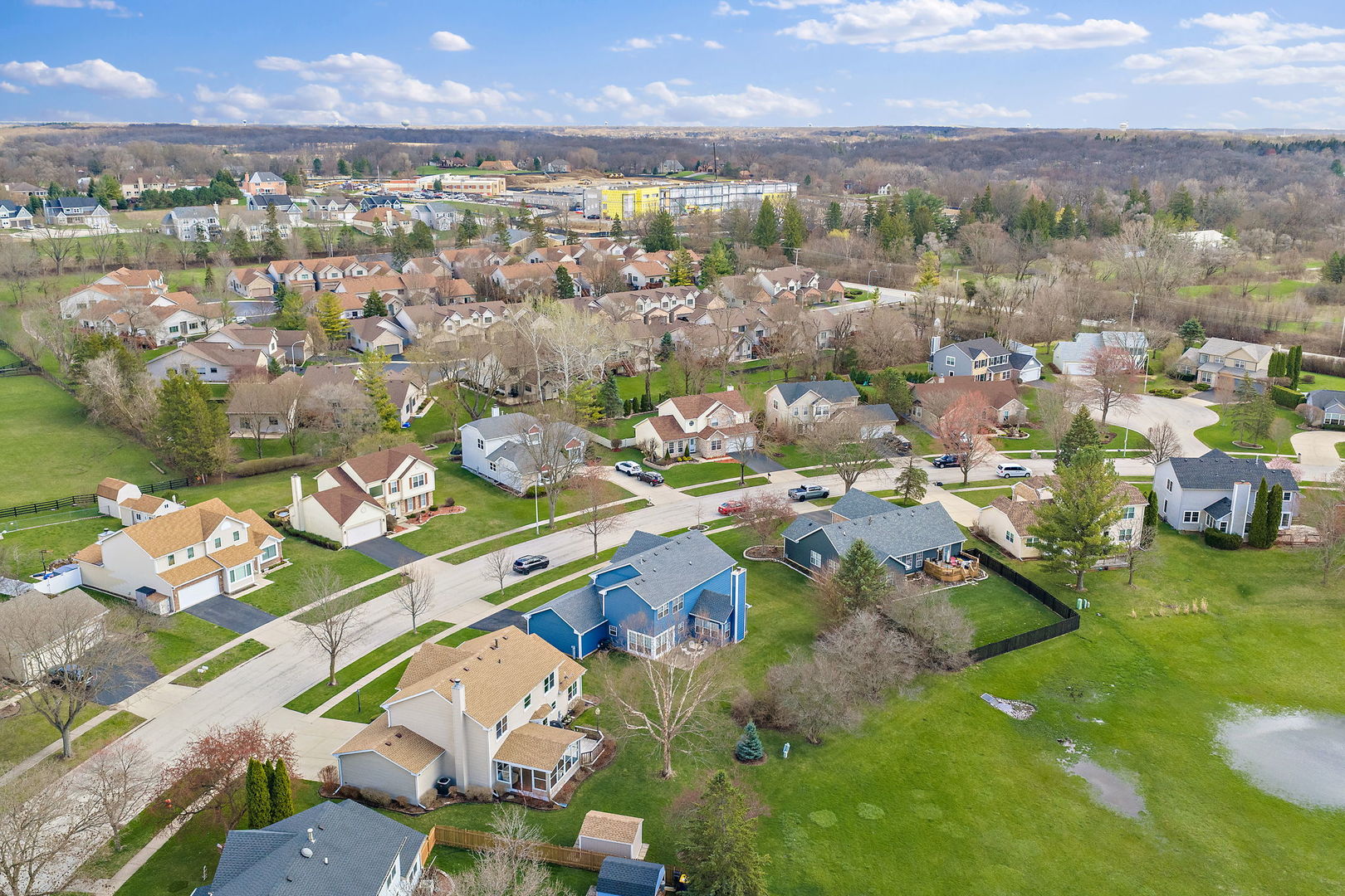 160 Brentwood Trail, Elgin, IL 60120