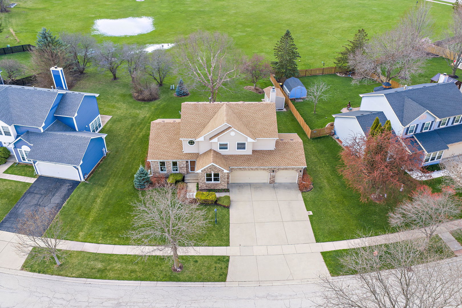 160 Brentwood Trail, Elgin, IL 60120