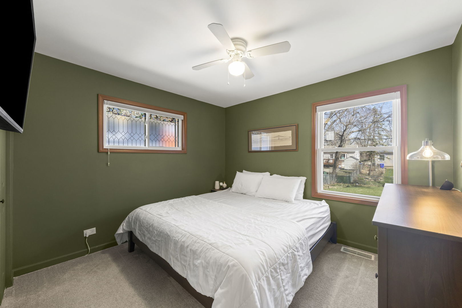 115 N Pierce Avenue, Wheaton, IL 60187