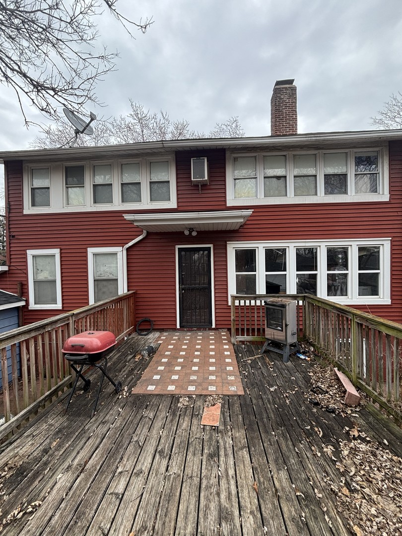 1906 S 7th Avenue, Maywood, IL 60153
