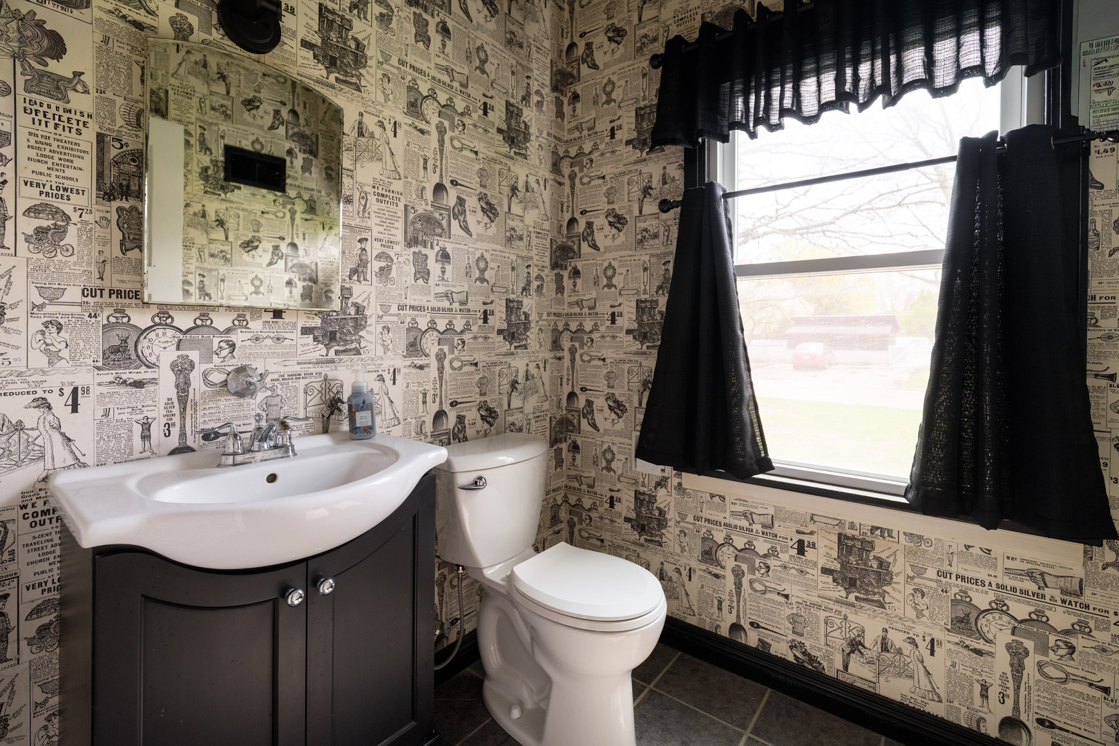 1600 Bucklin Street, Lasalle, IL 61301