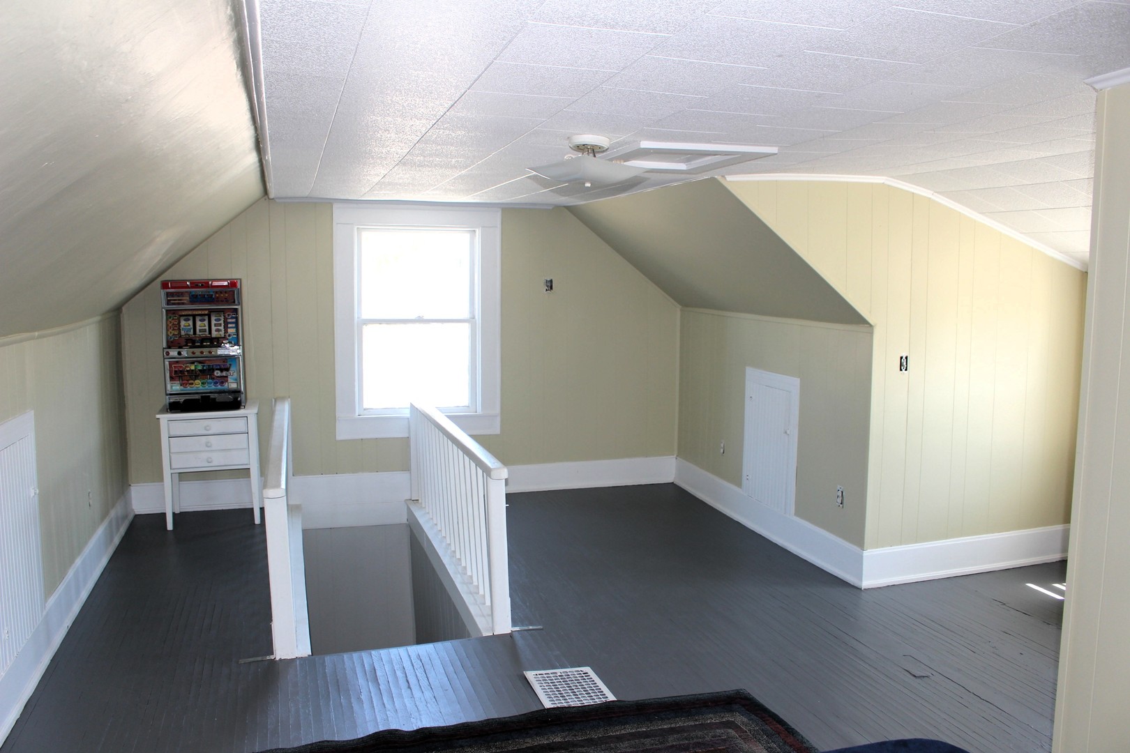 216 S Grant Street, Clinton, IL 61727