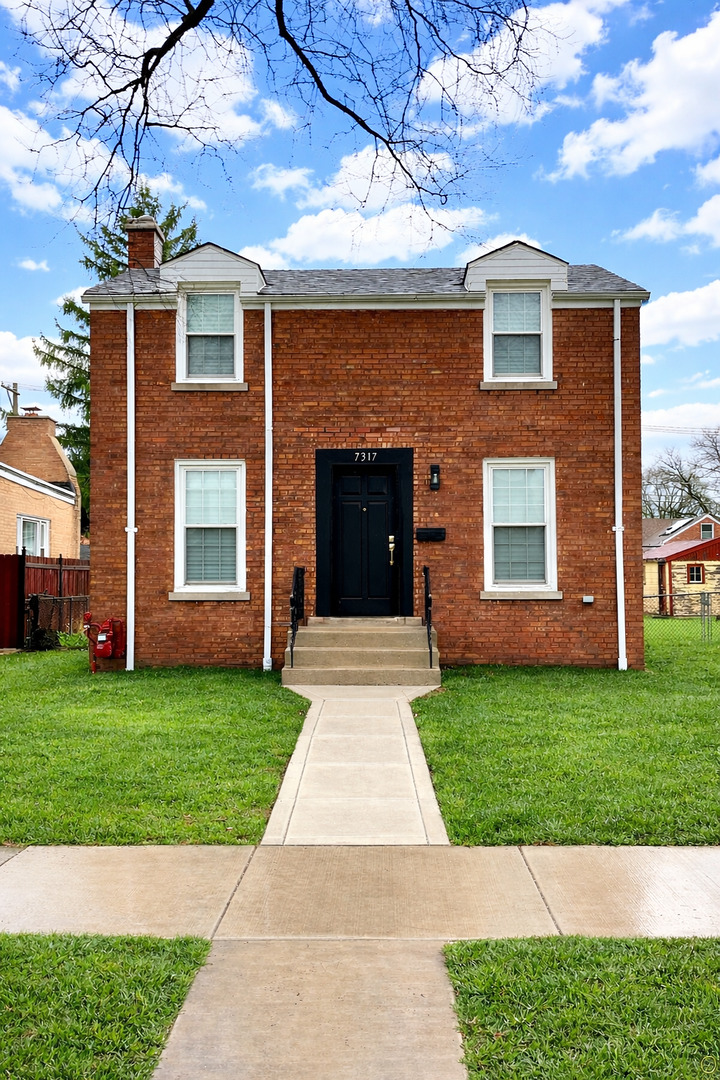 7317 S Mozart Street, Chicago, IL 60629