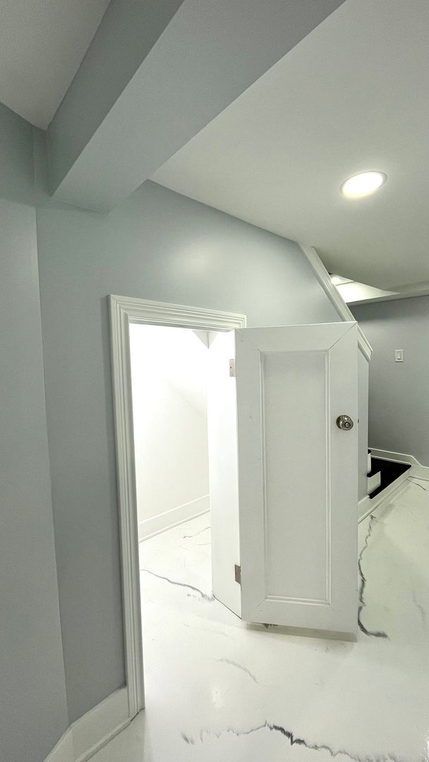 7317 S Mozart Street, Chicago, IL 60629