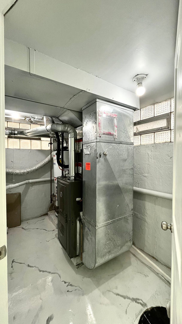 7317 S Mozart Street, Chicago, IL 60629