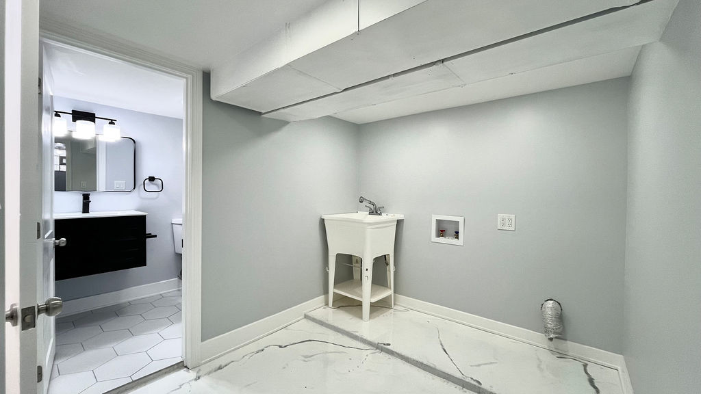 7317 S Mozart Street, Chicago, IL 60629